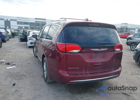 2019 Chrysler Pacifica Touring L z USA, uszkodzony, nr VIN 2C4RC1BG6KR625932